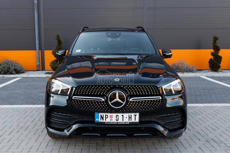 Mercedes Benz GLE 450 Amg/Black/Pano