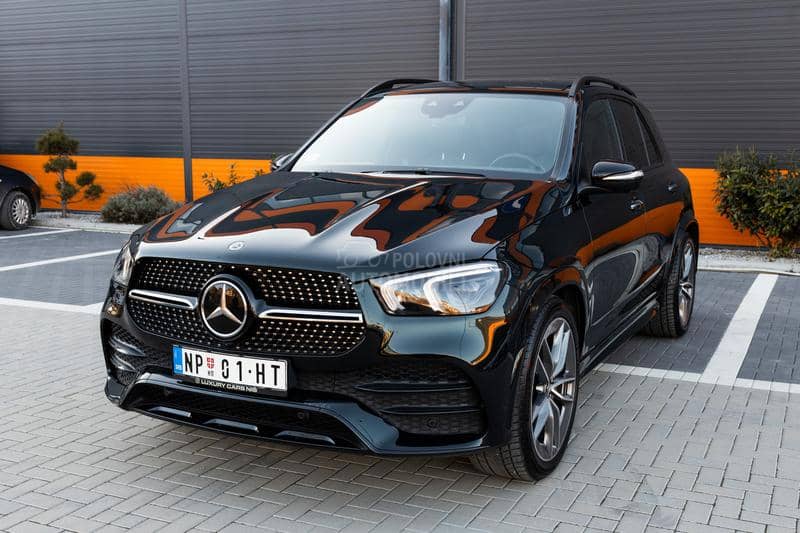 Mercedes Benz GLE 450 Amg/Black/Pano