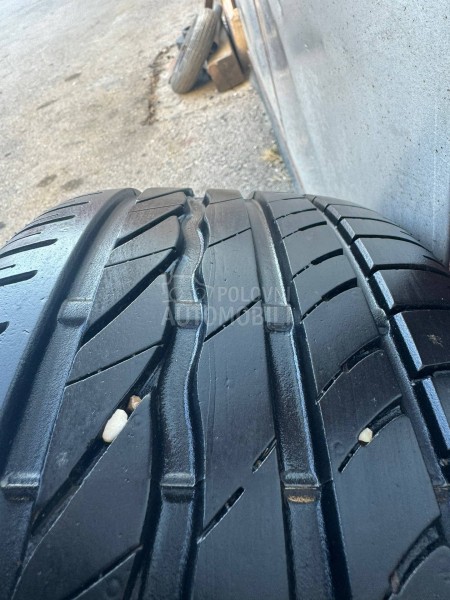 Bridgestone 215/45 R16 Letnja