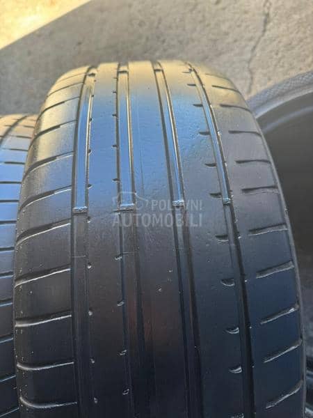 Dunlop 225/55 R17 Letnja