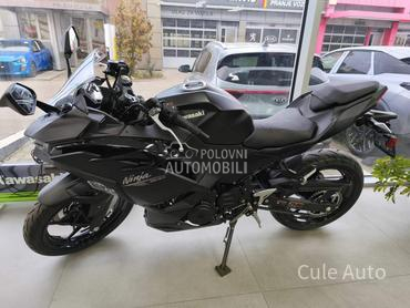 Kawasaki Ninja 500