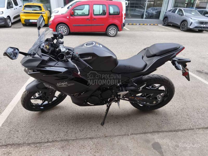Kawasaki Ninja 500