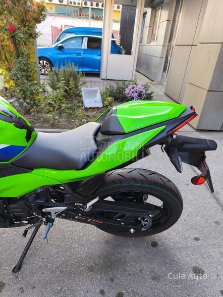 Kawasaki Ninja 500