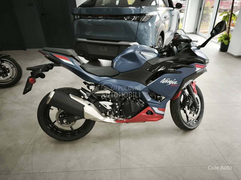Kawasaki Ninja 500