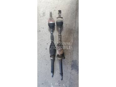 Desna poluosovina za Mazda 3