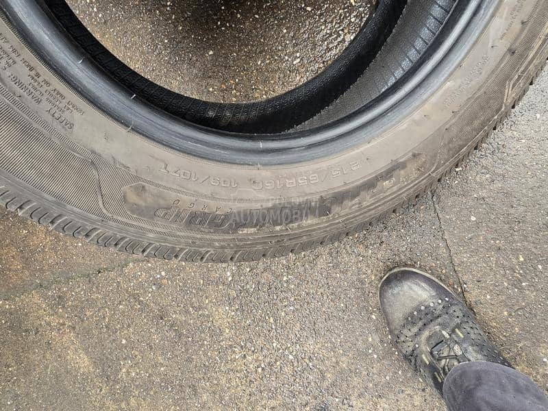 Goodyear 215/65 R16 Letnja
