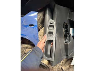 Rucka vrati za Volkswagen Passat B6 od 2004. do 2010. god.