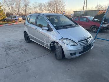 Mercedes Benz A 180 2006. god. -  kompletan auto u delovima
