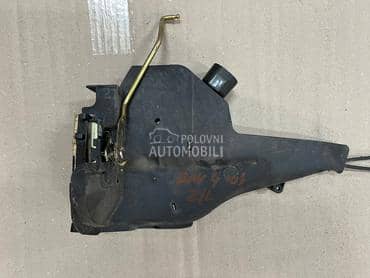 Elektro brava vrata zadnja lev za Toyota RAV 4 od 2000. do 2005. god.