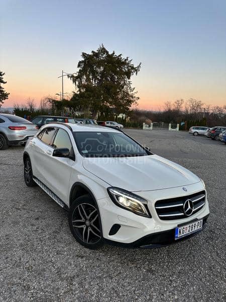 Mercedes Benz GLA 200 D AUT LED