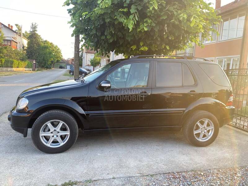 Mercedes Benz ML 270 AMG
