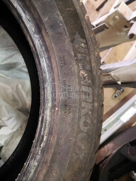 Hankook 215/55 R18 Zimska