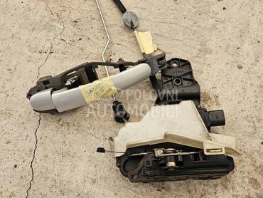 UNUTRASNJA BRAVA  KVAKA RUCKA za Volkswagen Passat B5