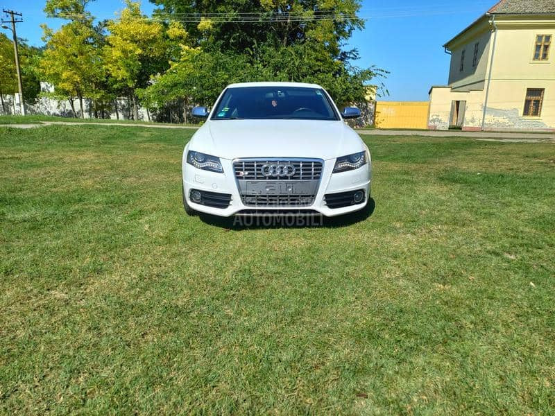 Audi S4 V6T