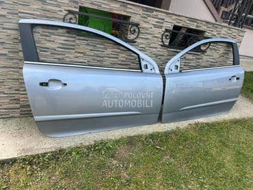 Prednja vrata GTC Z 163 za Opel Astra H od 2004. do 2012. god.