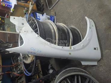 krilo za Volvo XC70 od 2000. do 2010. god.