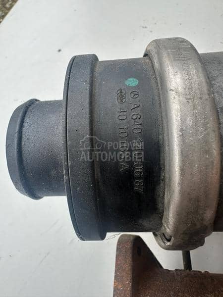 Turbina