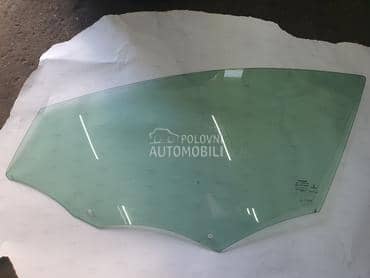 Staklo vrata za Volvo V40 od 2011. do 2017. god.