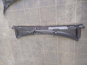 Plastika ispod brisača za Alfa Romeo 159