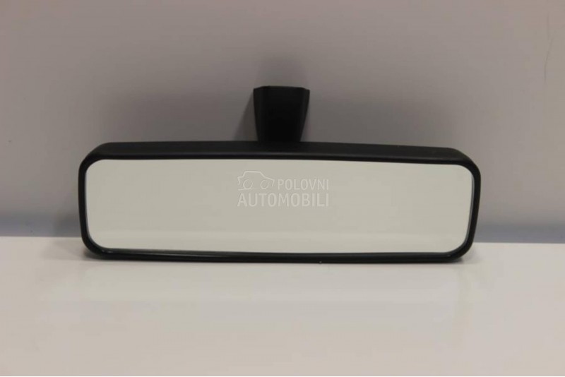 Unutrašnji retrovizor