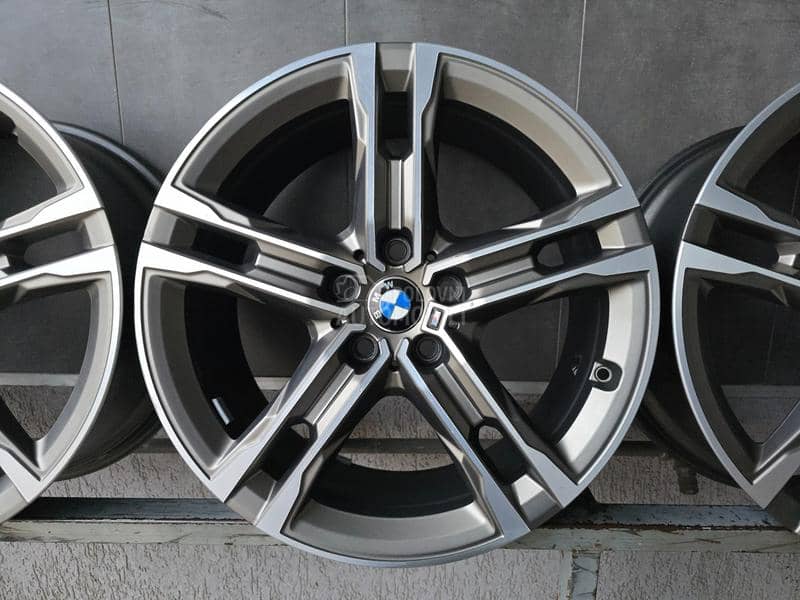 Aluminijumske felne bmw 1 f40 original 18" 5 x 112