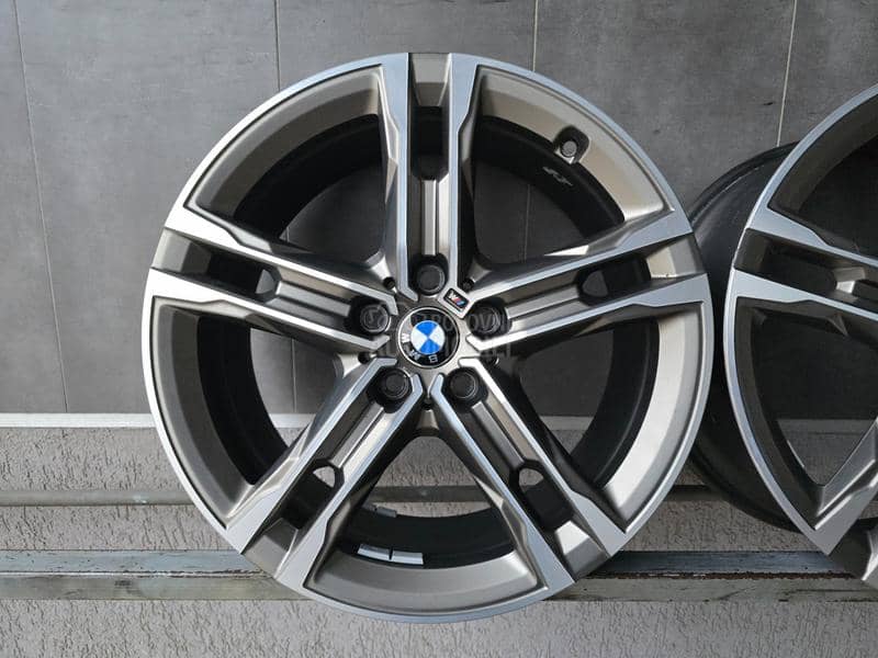 Aluminijumske felne bmw 1 f40 original 18" 5 x 112