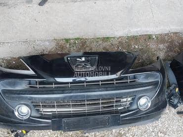 Prednji branik sport za Peugeot 207