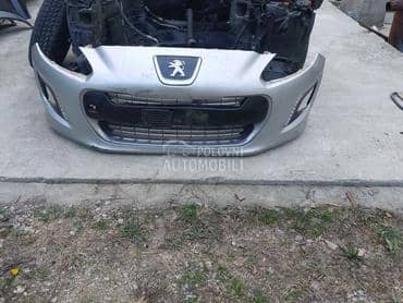 Prednji branik za Peugeot 308