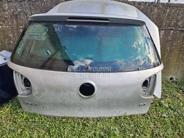 Gepek vrata za Volkswagen Golf 5