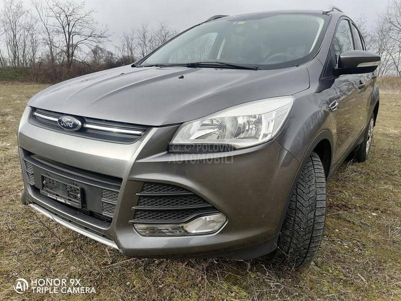 Ford Kuga pogon 4x4