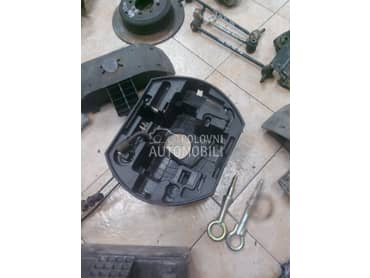 Set rezrvnog točka za Peugeot 308