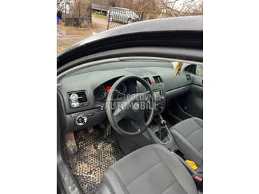 Instrument tabla za Volkswagen Golf 5