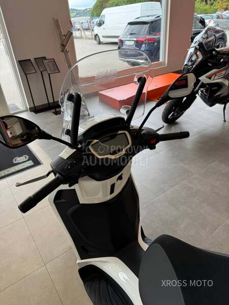 Piaggio Beverly 400 HPE AKCIJA