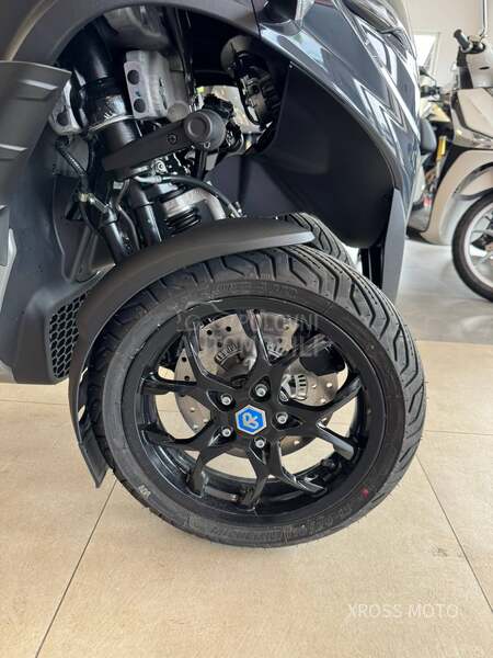 Piaggio MP3 310 / SPORT