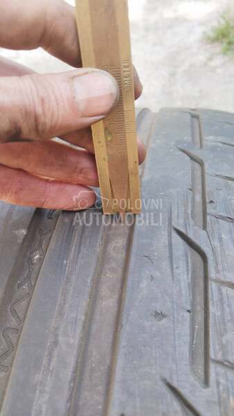 Dunlop 235/55 R19 Letnja