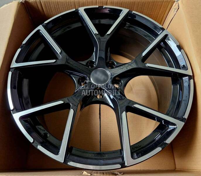 Aluminijumske felne replica audi 19" 5 x 112