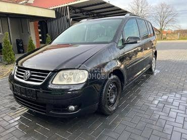Volkswagen Touran -  kompletan auto u delovima