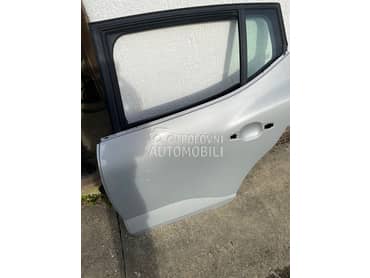 zadnja leva vrata za Dacia Sandero od 2020. do 2024. god.