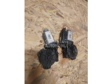 motorcic prozora za Hyundai ix35 od 2010. do 2015. god.