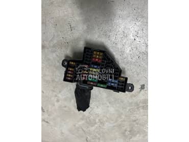 Tabla osiguraca za Volkswagen Caddy, Golf 5, Golf Plus ...