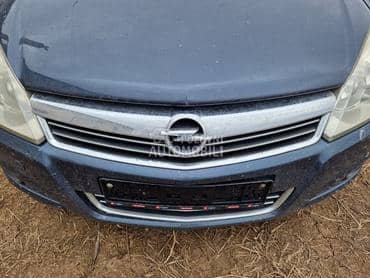 Maska restajling za Opel Astra H