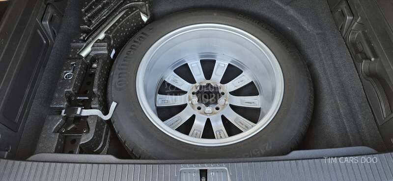 Volkswagen Passat B8 1.6 TDI JAKO LEP