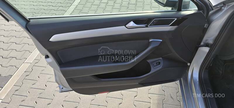 Volkswagen Passat B8 1.6 TDI JAKO LEP