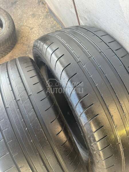 Goodyear 235/55 R19 Letnja