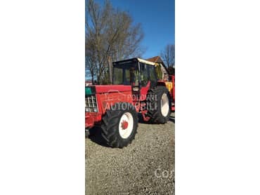 Case IH International 1055