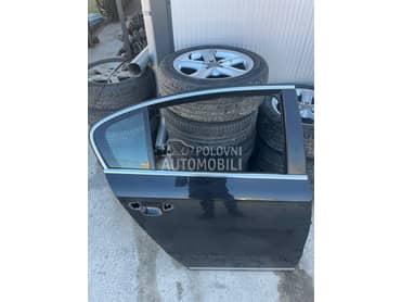 Zadnja desna vrata za Volkswagen Passat B7