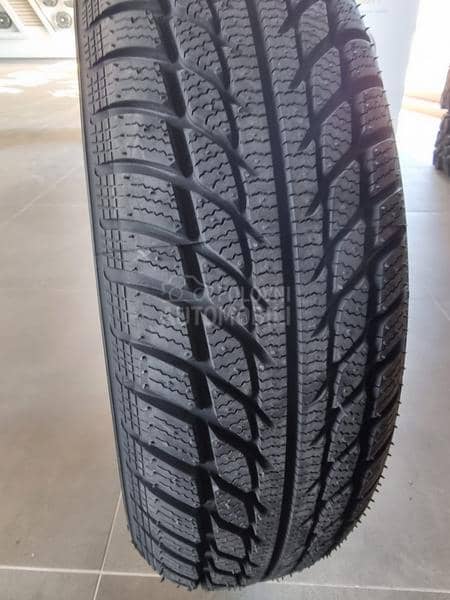 Westlake 185/70 R14 Zimska