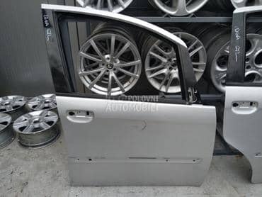 Prednja desna vrata za Fiat Idea