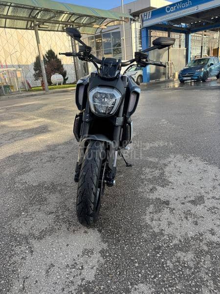 Ducati diavel
