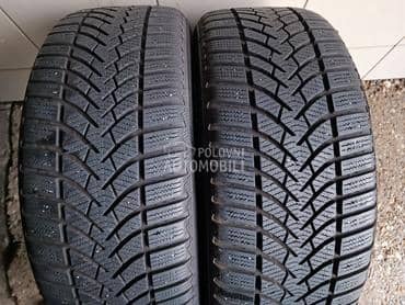 Semperit 215/50 R17 Zimska